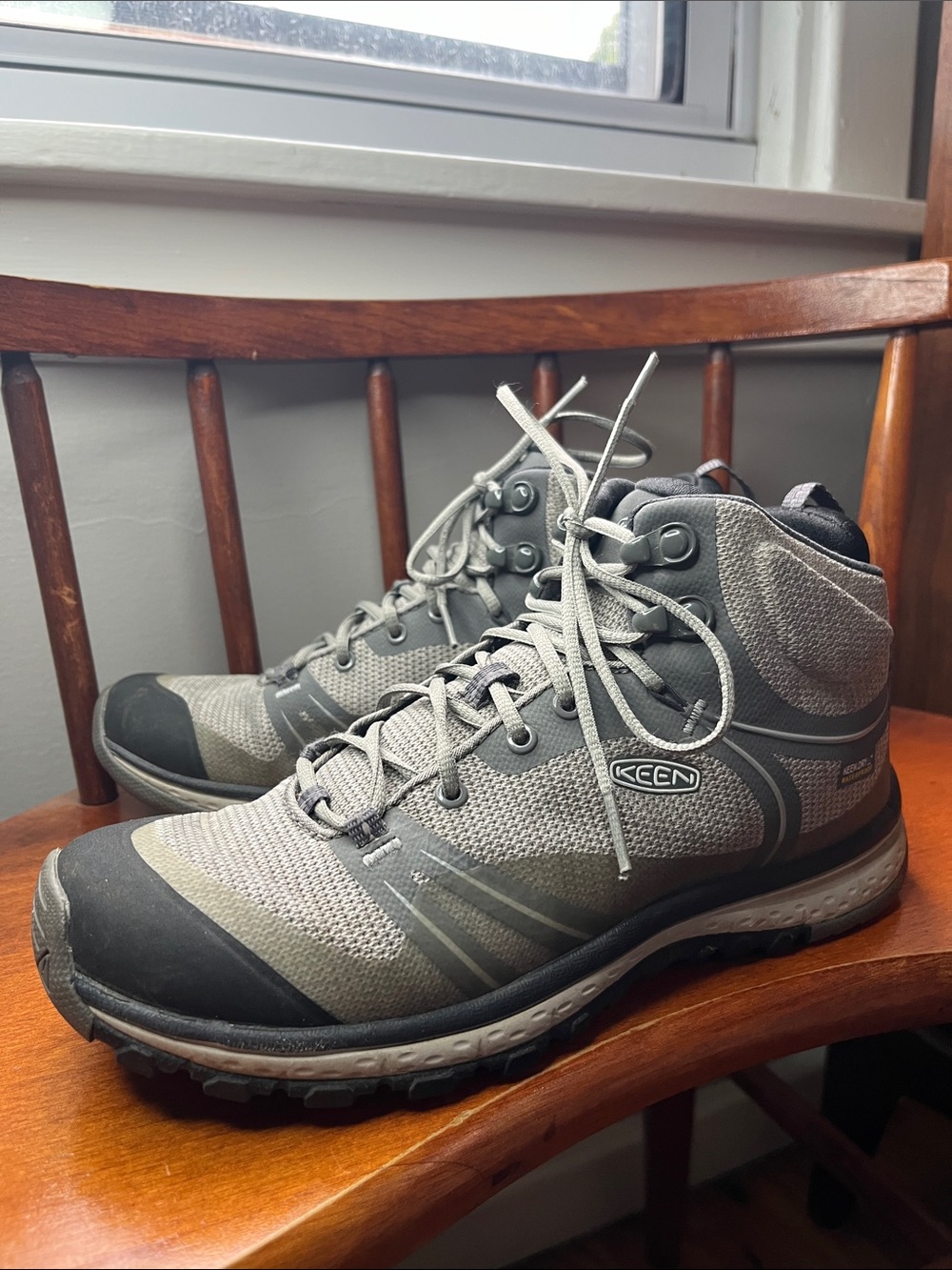 KEEN Terradora Mid Waterproof Hiking Boots Gray Women’s Size 6.5 EUC - Picture 4 of 11